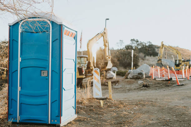 Best Luxury portable toilet rental  in Cornish, ME